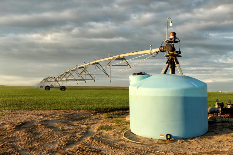 bomba-de-irrigao-768×512-1